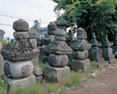 旧常楽寺「石塔群」　画像